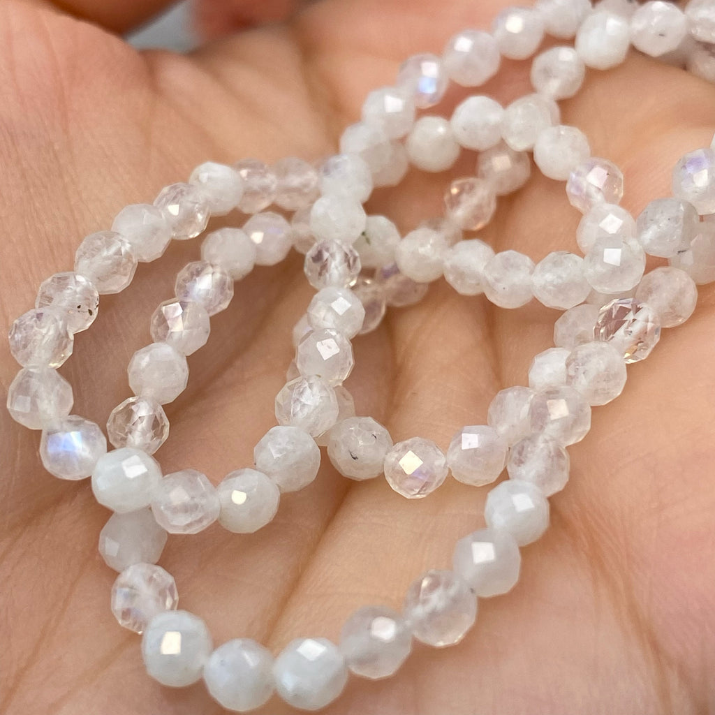 Dainty Moonstone Bracelet