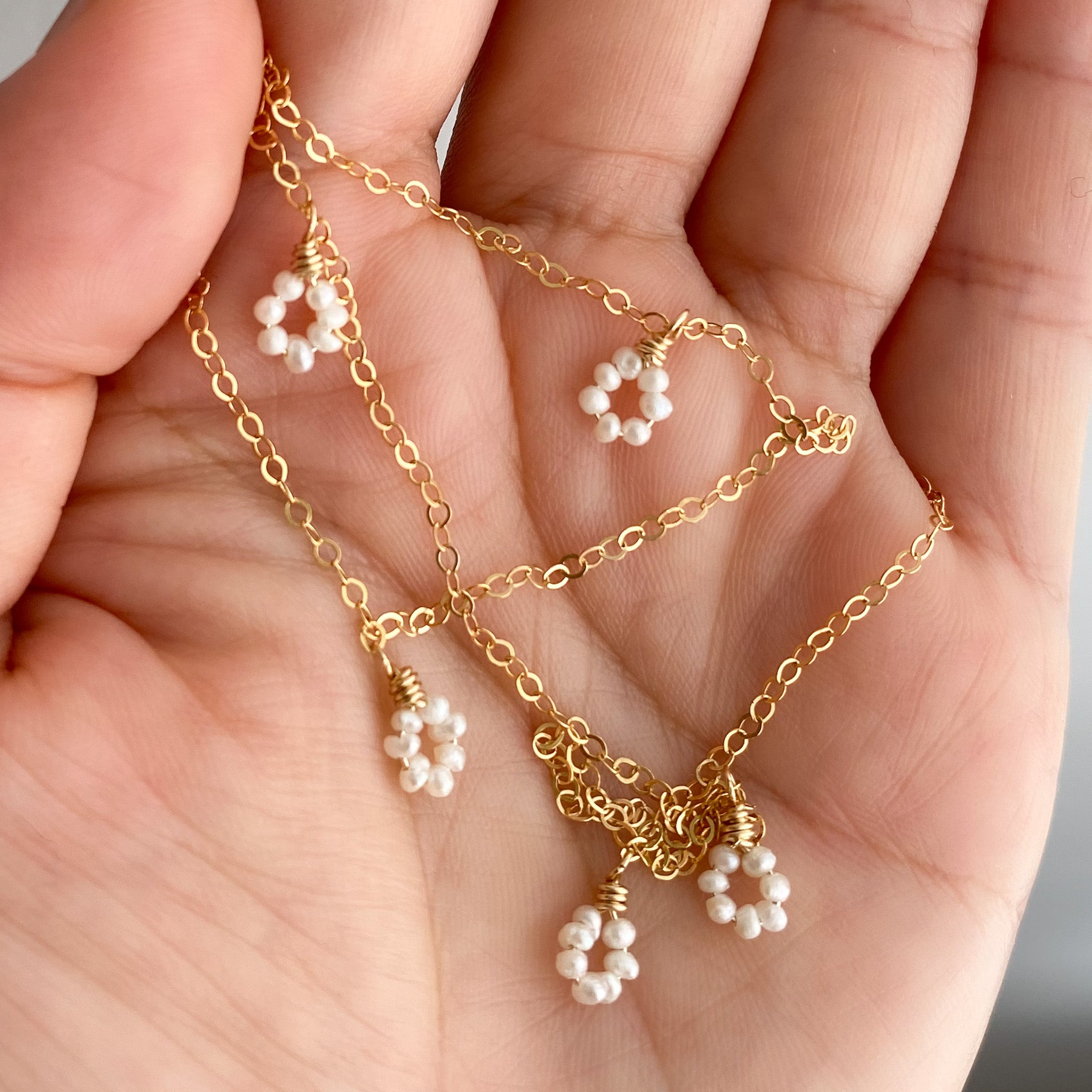 Daisy Flower Freshwater Pearl Bracelet
