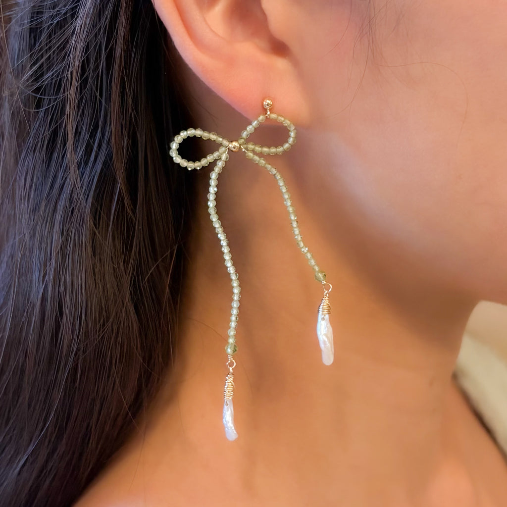 Peridot Bow Earrings