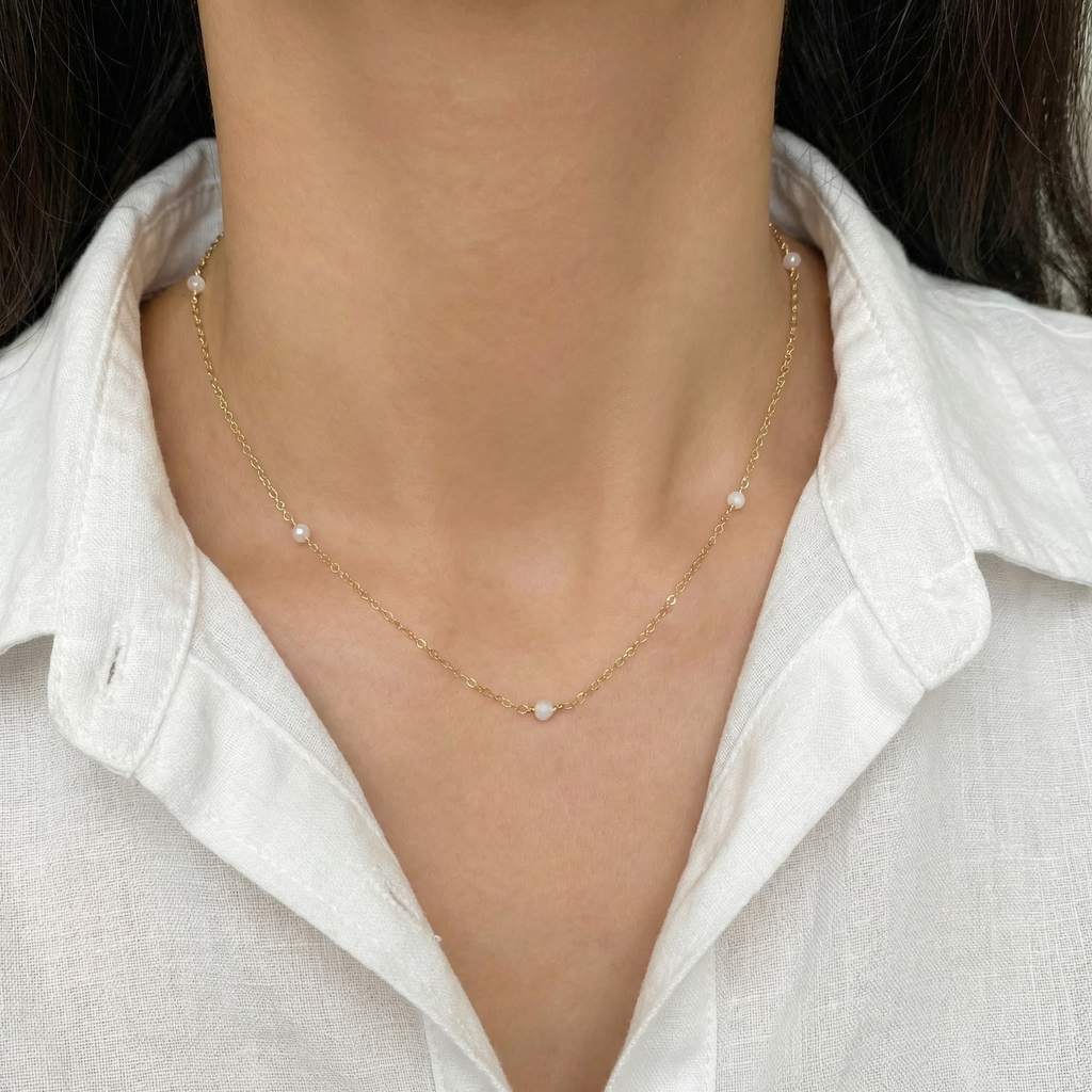 Dainty Moonstone Necklace