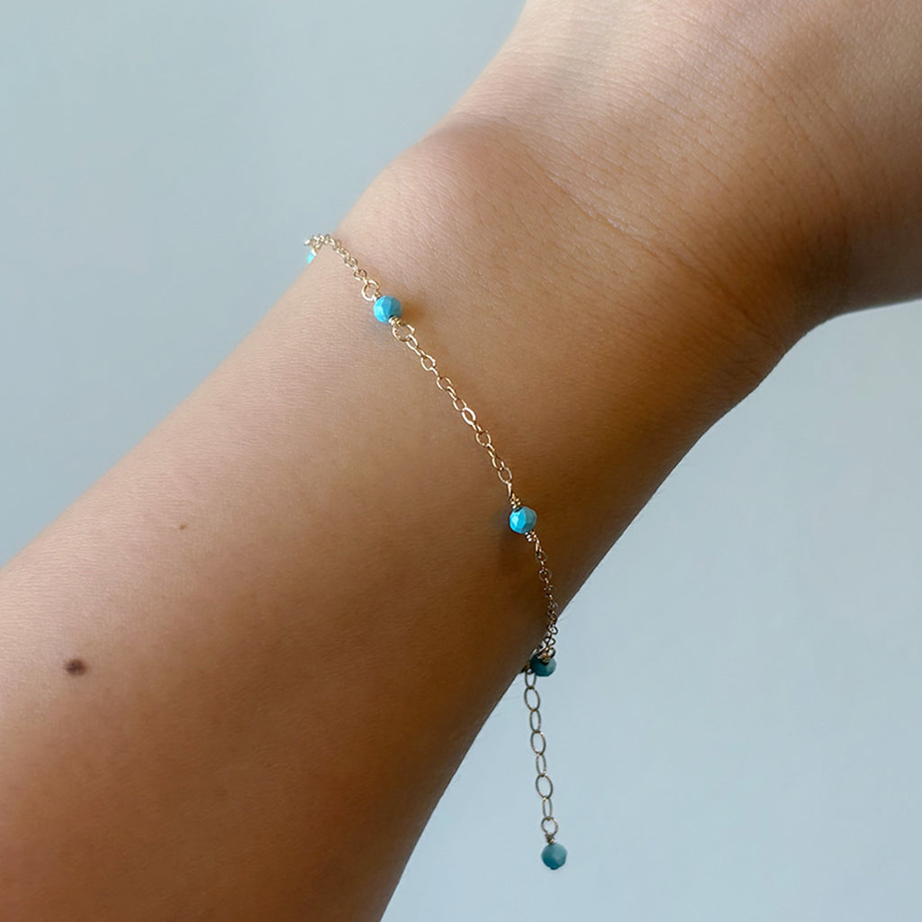 Dainty Turquoise Bracelet